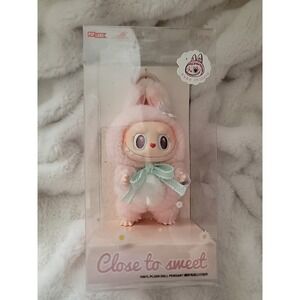 Pop Mart Labubu Mokoko Close To Sweet Pendant(PopLand Exclusive) - New-US Seller